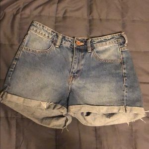 H&M US SIZE 4 &denim shorts
